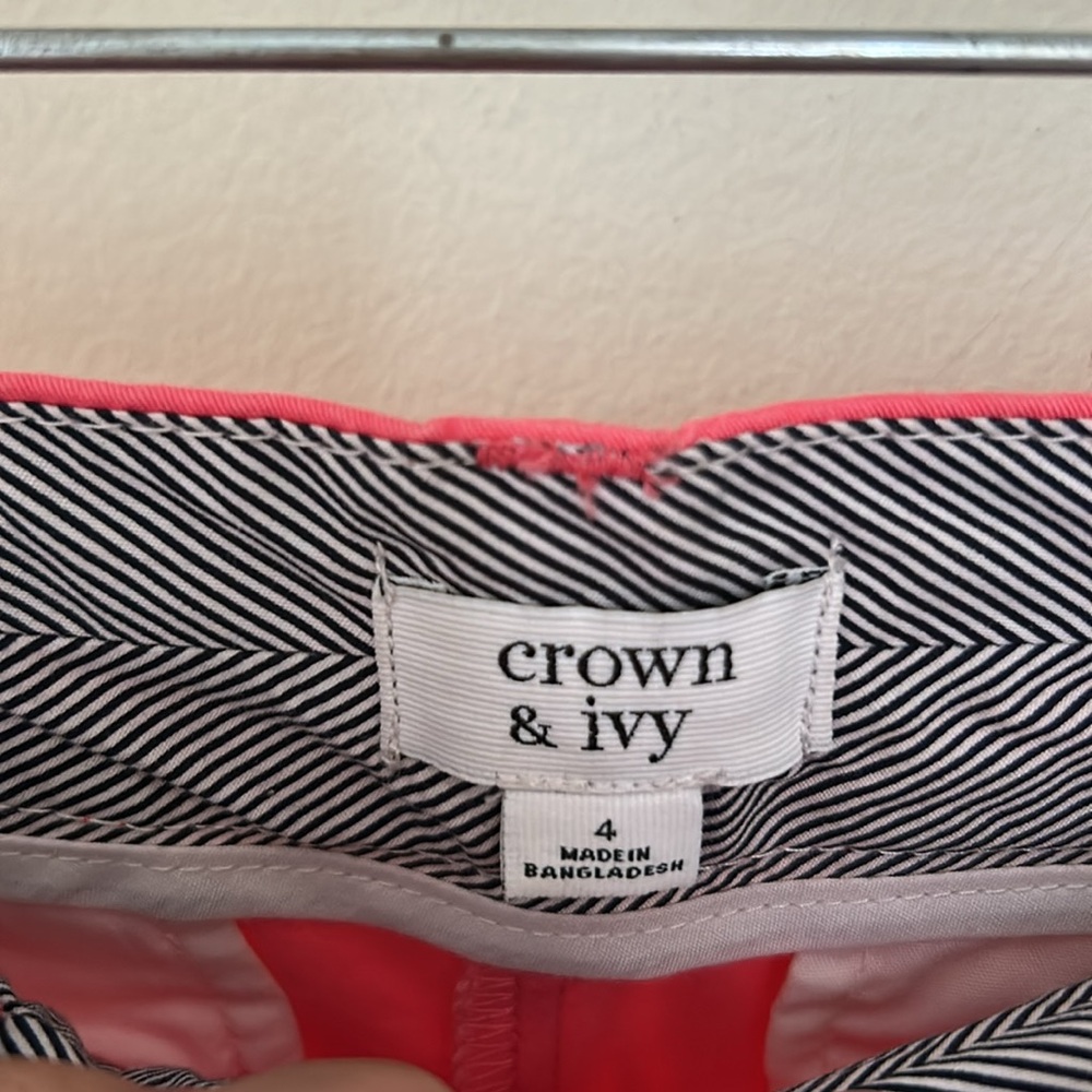 crown & ivy Women's Coral Shorts - Picture 4 of 7